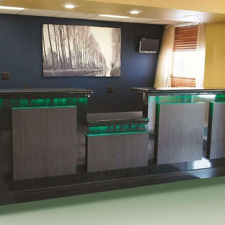 La Quinta Inn & Suites Tulsa Exteriér fotografie