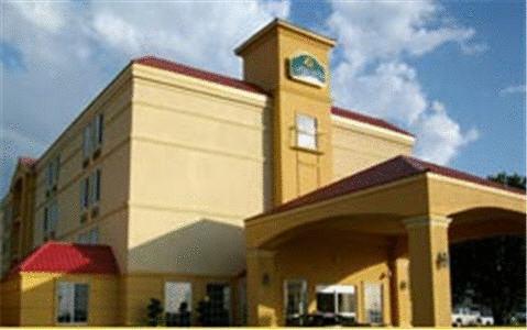 La Quinta Inn & Suites Tulsa Exteriér fotografie